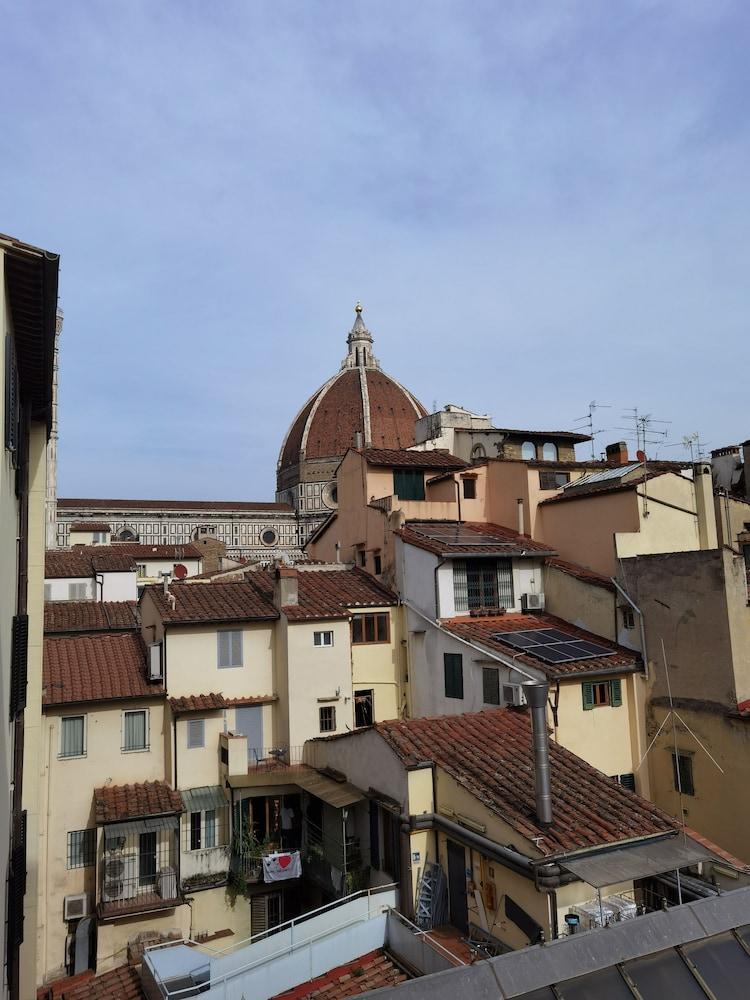 Отель Residenza Della Signoria Флоренция Экстерьер фото