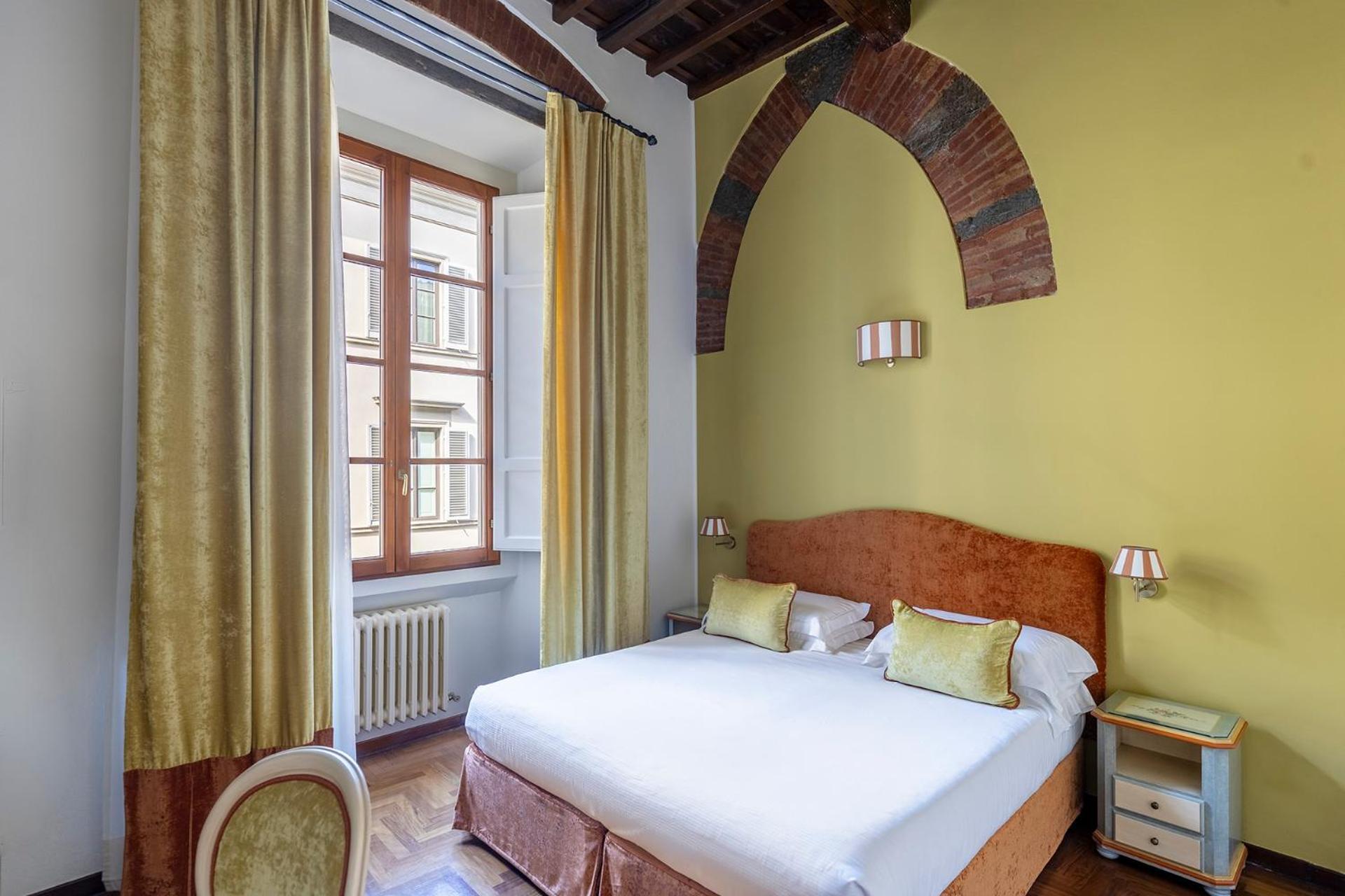 Отель Residenza Della Signoria Флоренция Экстерьер фото