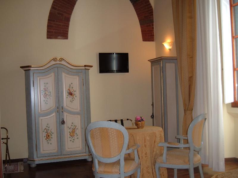 Отель Residenza Della Signoria Флоренция Экстерьер фото